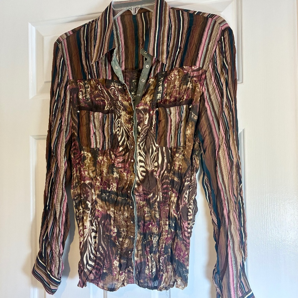 Unique multicolored long sleeve top